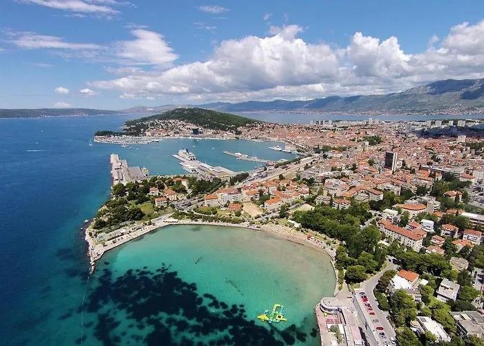 With Wifi - 15960 Lägenhet